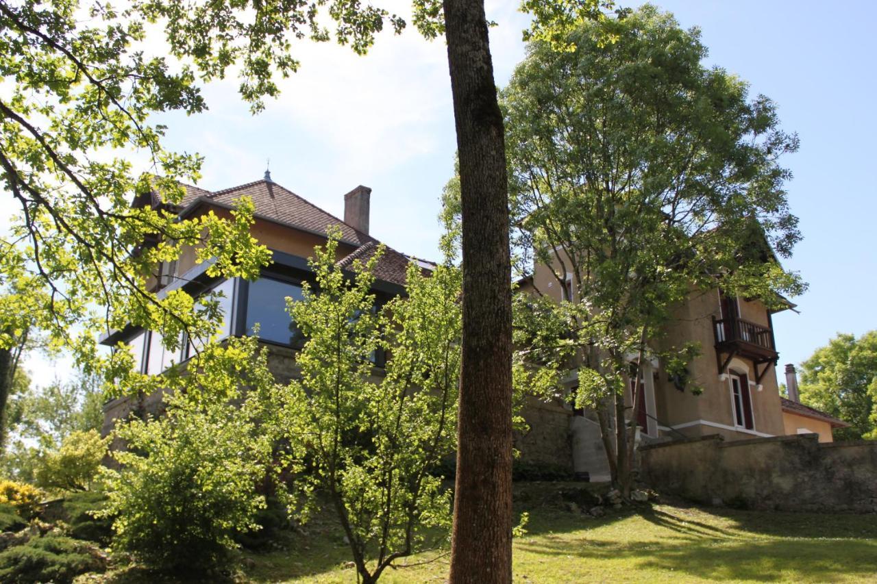 La Garenne De Morestel Екстериор снимка