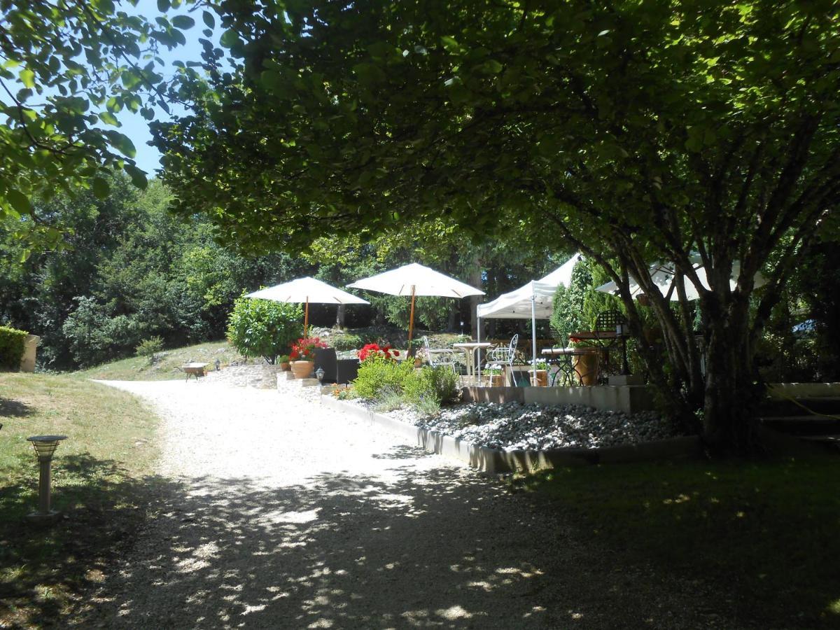 La Garenne De Morestel Екстериор снимка