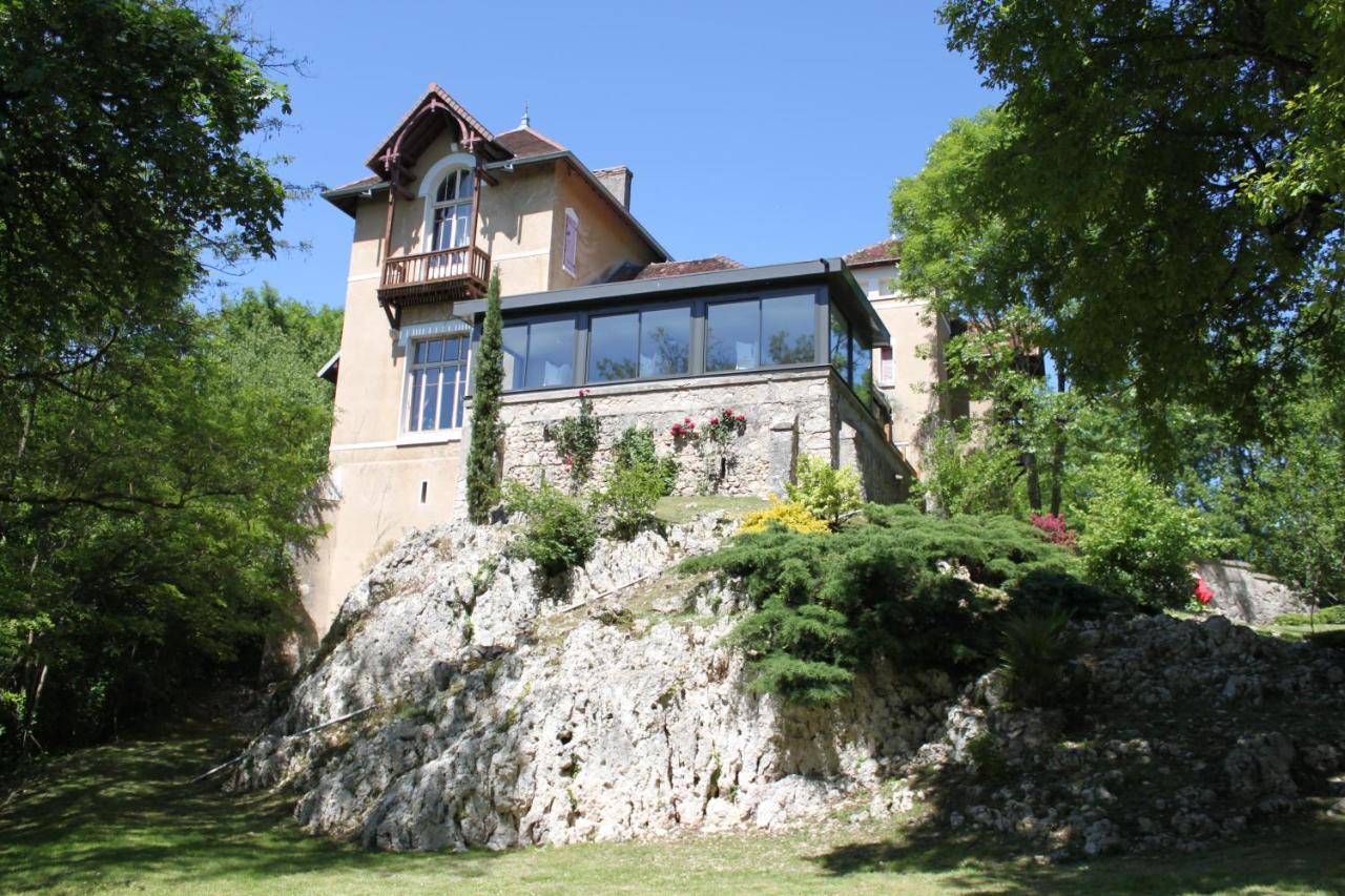 La Garenne De Morestel Екстериор снимка