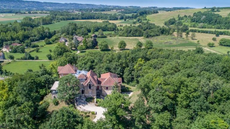 La Garenne De Morestel Екстериор снимка
