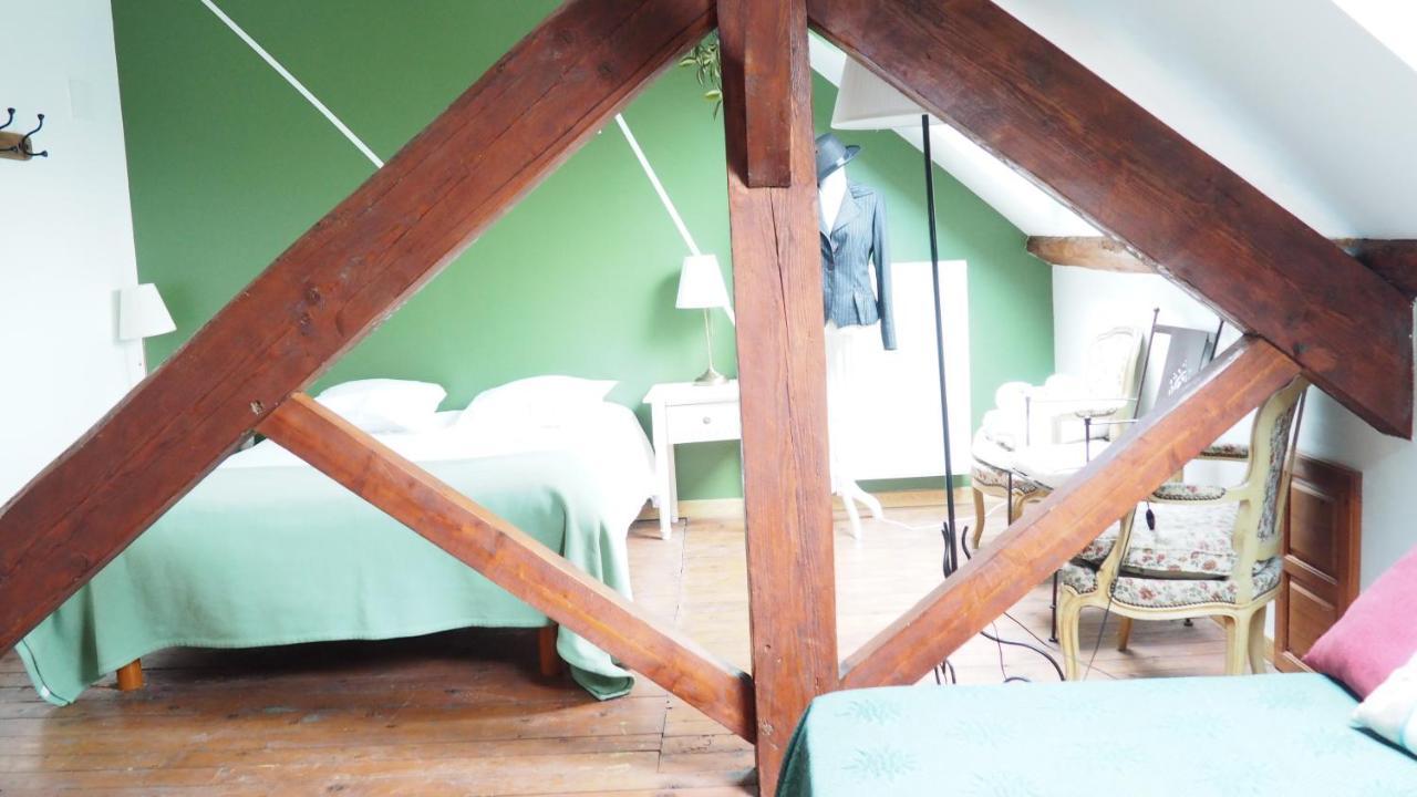 La Garenne De Morestel Екстериор снимка